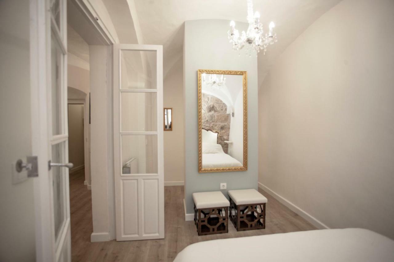 Apartamento Torre Redonda Caceres Bagian luar foto
